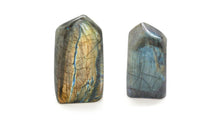Load image into Gallery viewer, Labradorite Freeform