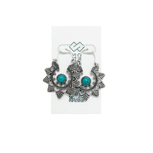 Load image into Gallery viewer, Leaf Border Earrings