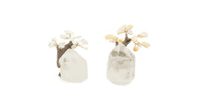 Load image into Gallery viewer, Crystal Tree: Quartz Base
