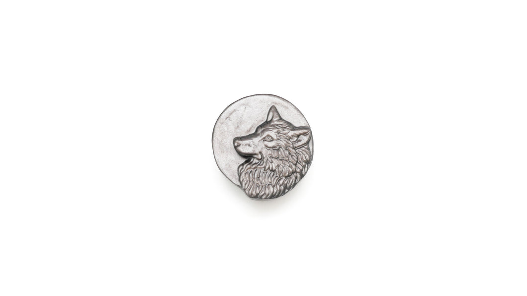 Wolf: Silver Sheen Obsidian