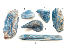 Load image into Gallery viewer, Blue Kyanite (50%Off In April)
